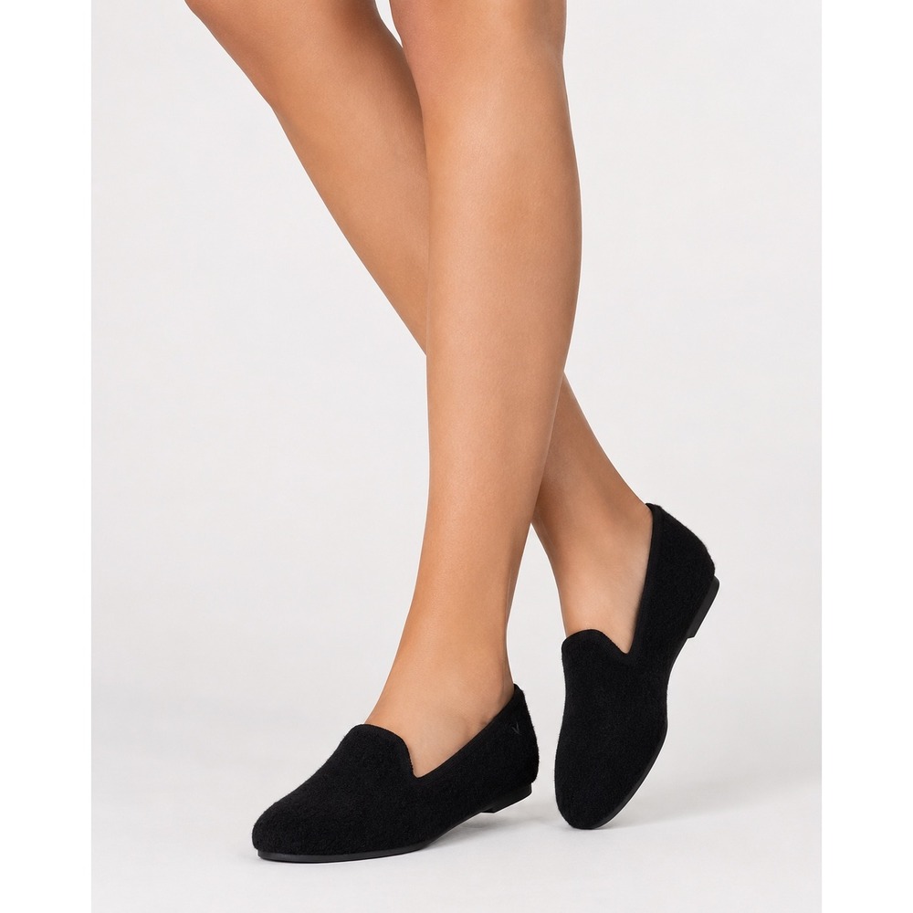 VIVAIA Black Fuzzy Loafers - Size EU 42‎ / US 10.5 / NWT